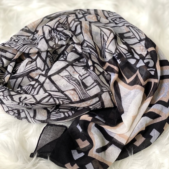 Loft Abstract Gauzy Scarf 🧣 Black and Peach - Picture 1 of 10
